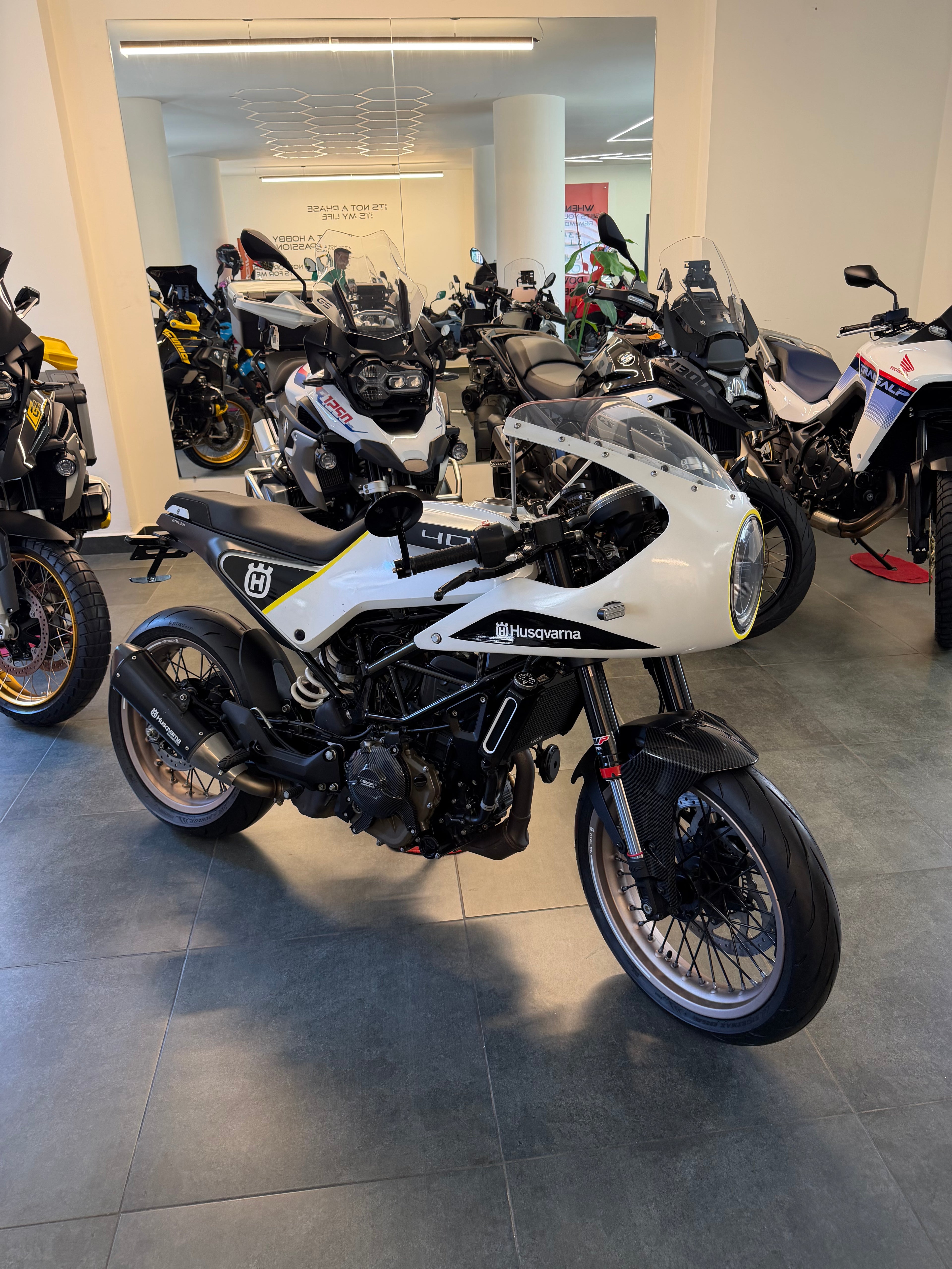 Hasqvarna 400cc