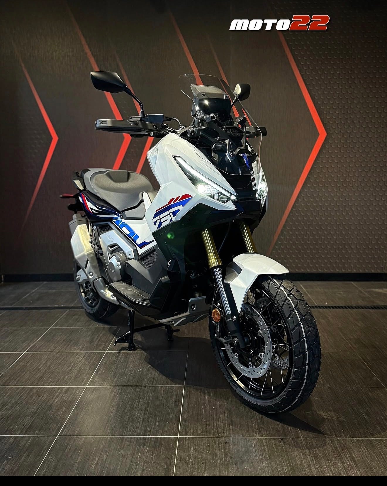 Honda XADV750