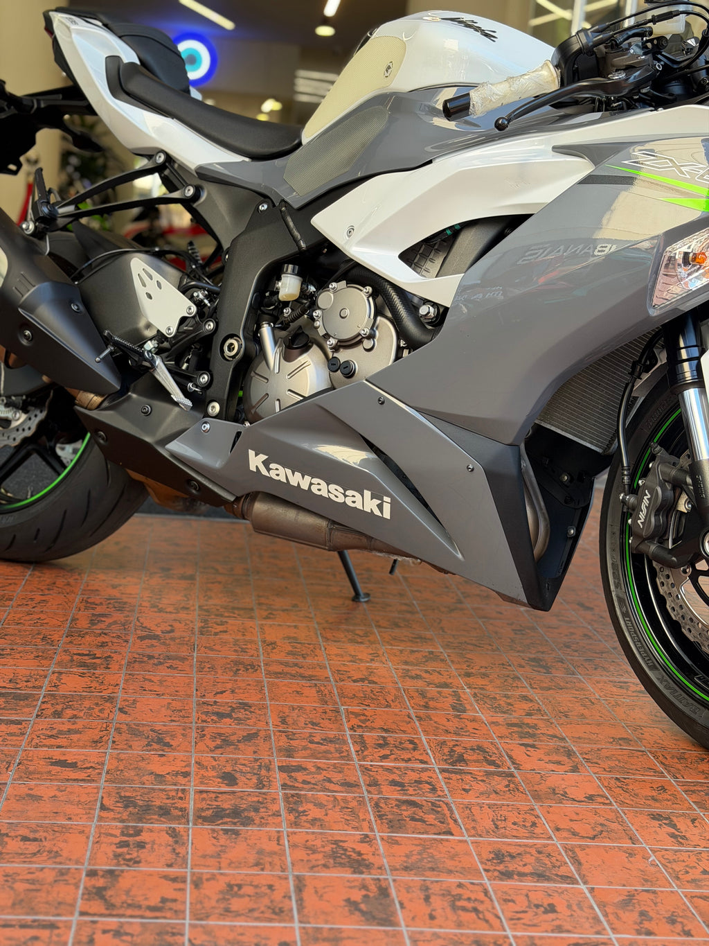 Kawasaki Z6-XR