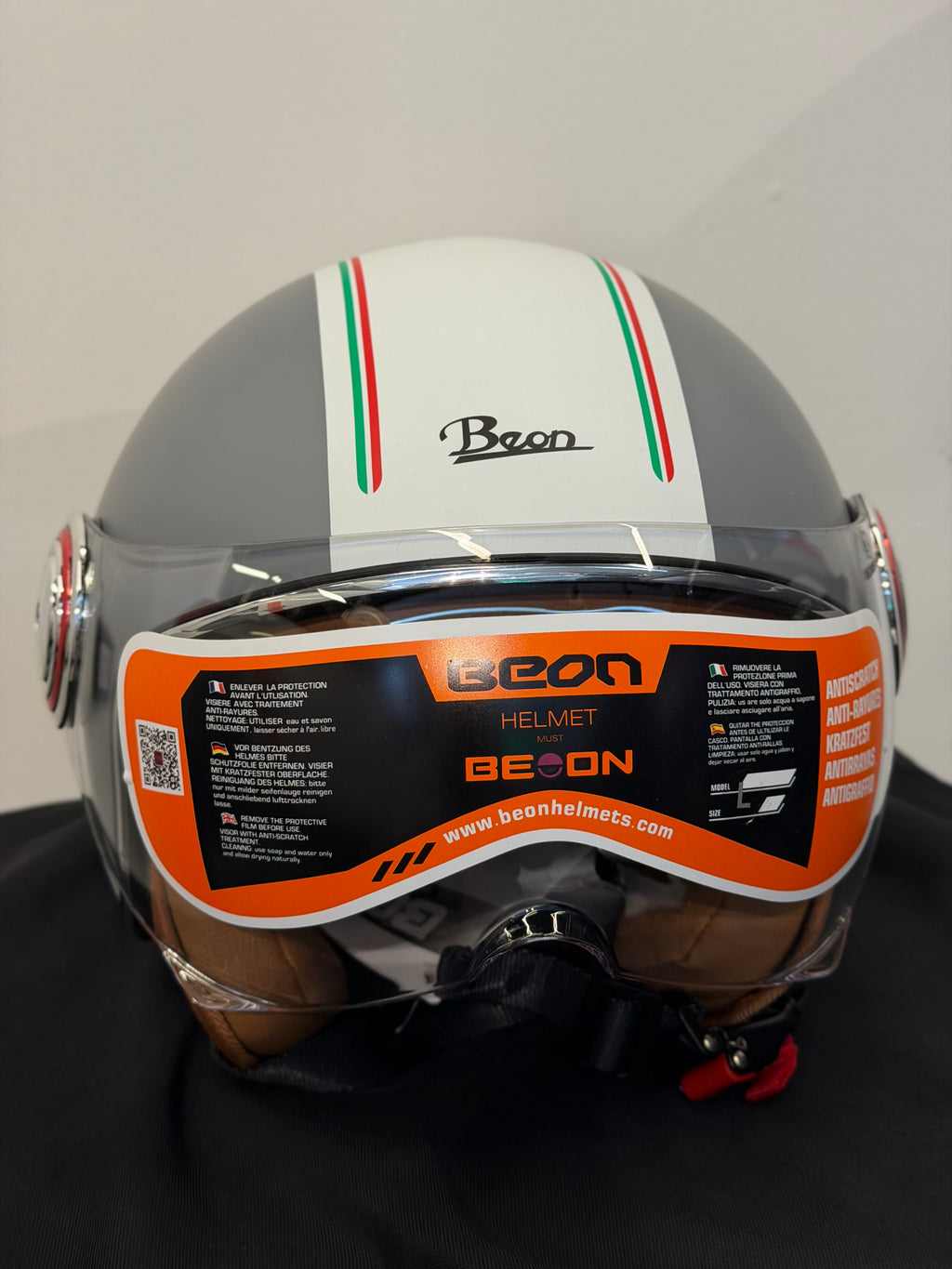 HELMET BEON