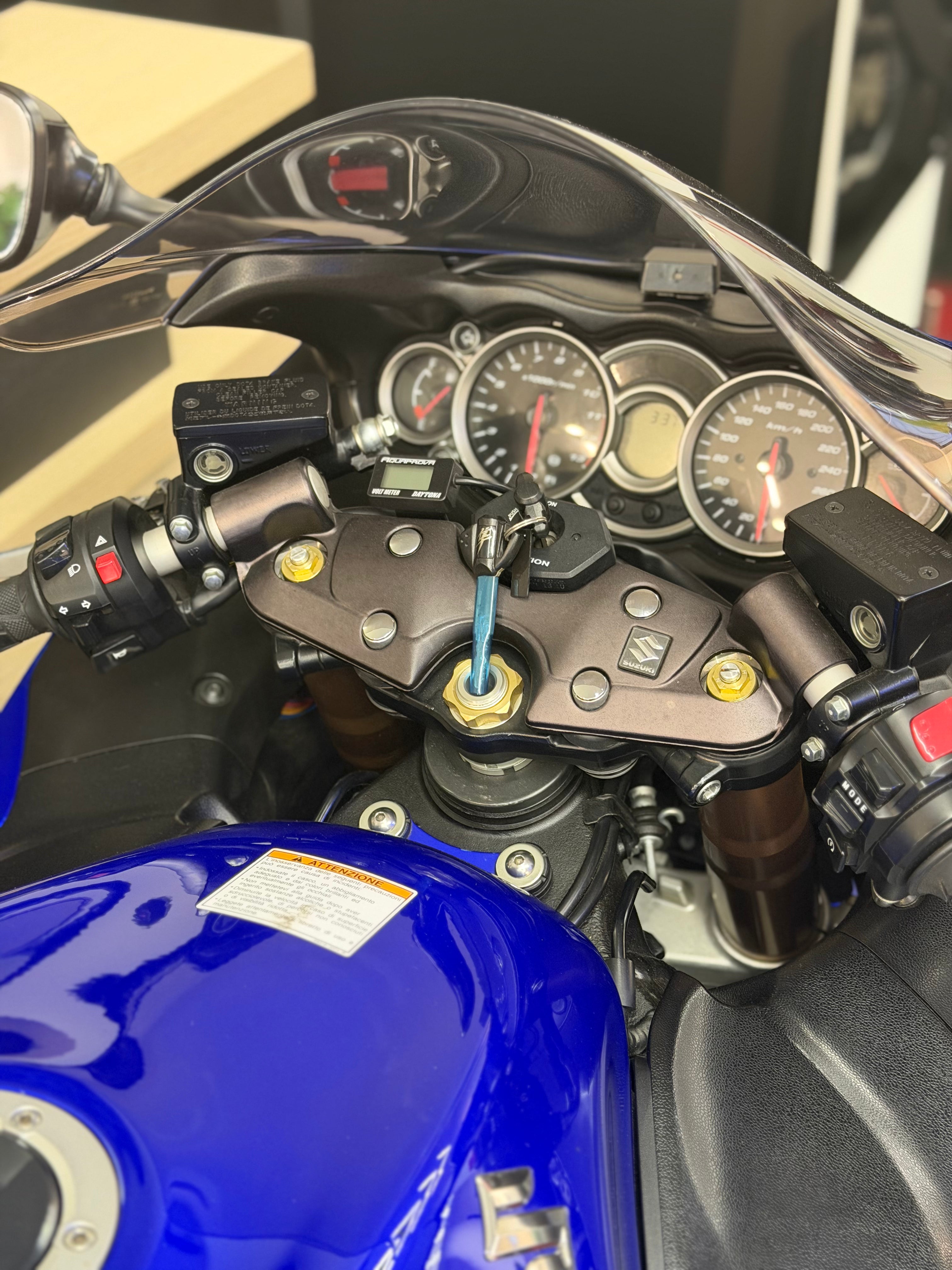 Suzuki Hayabusa GSXR1300