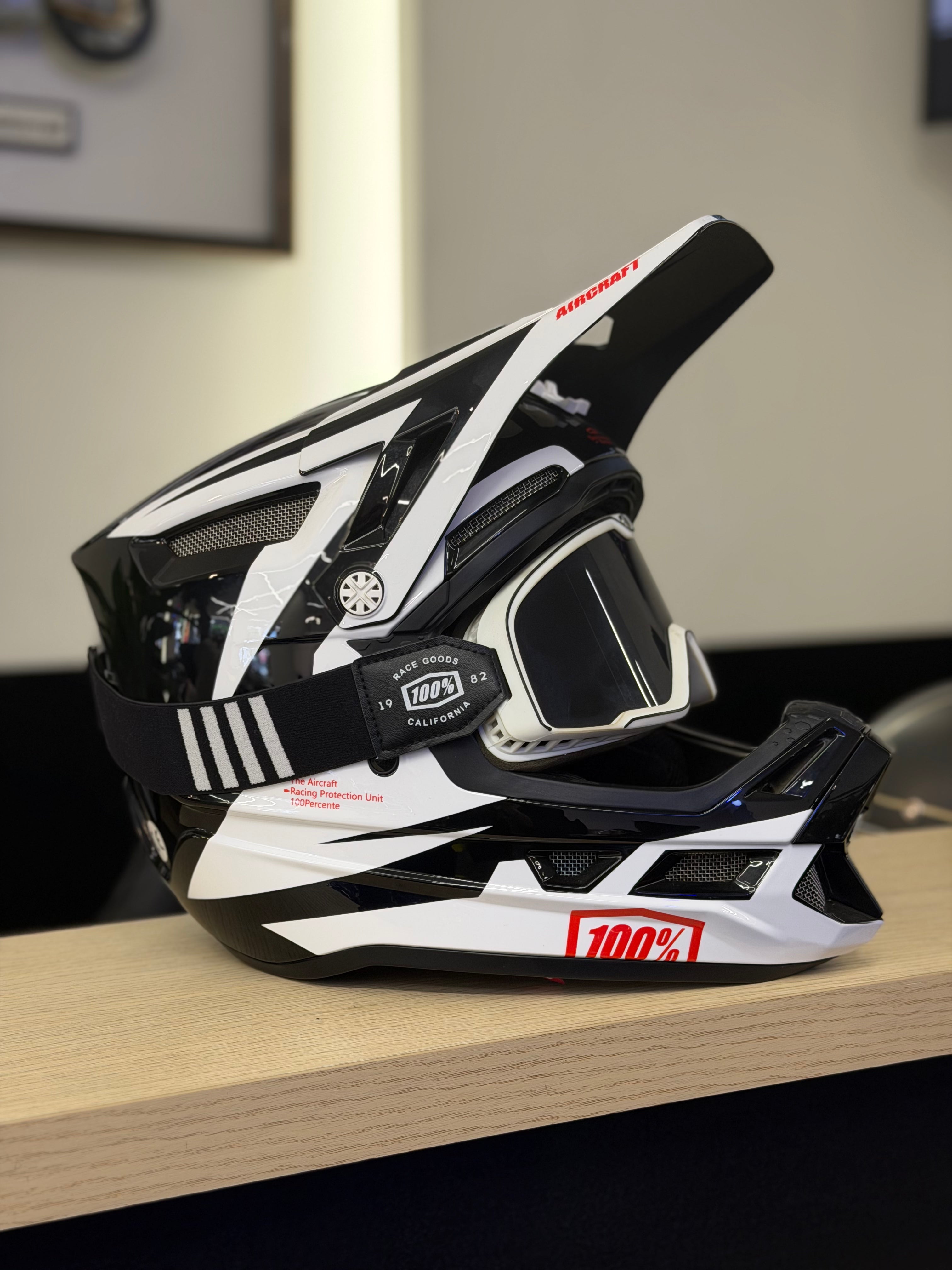 Aircraft Off-road Helmet